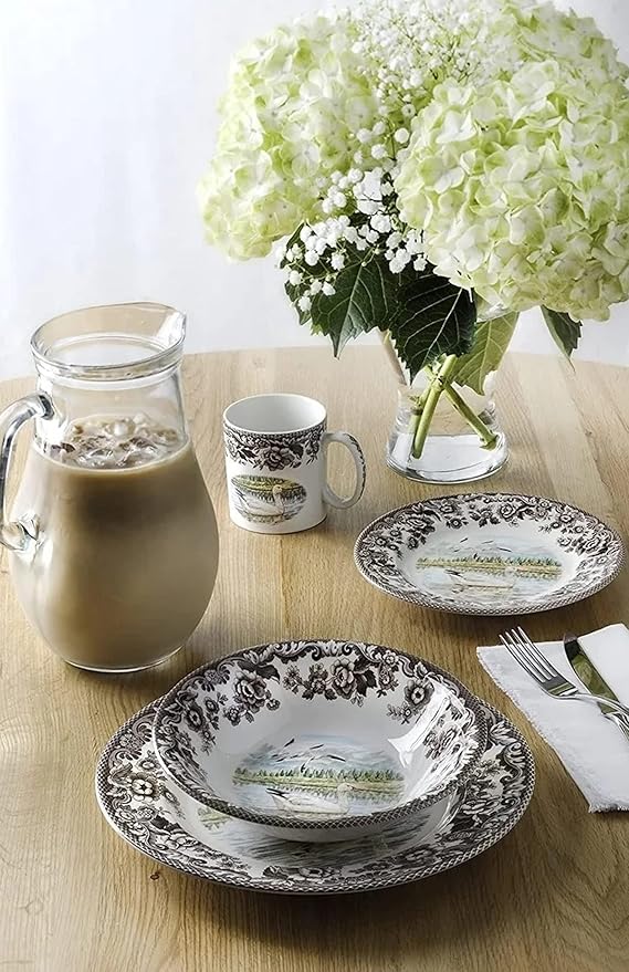 Spode Woodland Snow Goose Dinner Plate - 10.5 Inch Fine Earthenware with British Flowers Border, Microwave, Freezer, Dishwasher & Warm Oven Safe - Hunting-Themed Thanksgiving Plate, Made in England