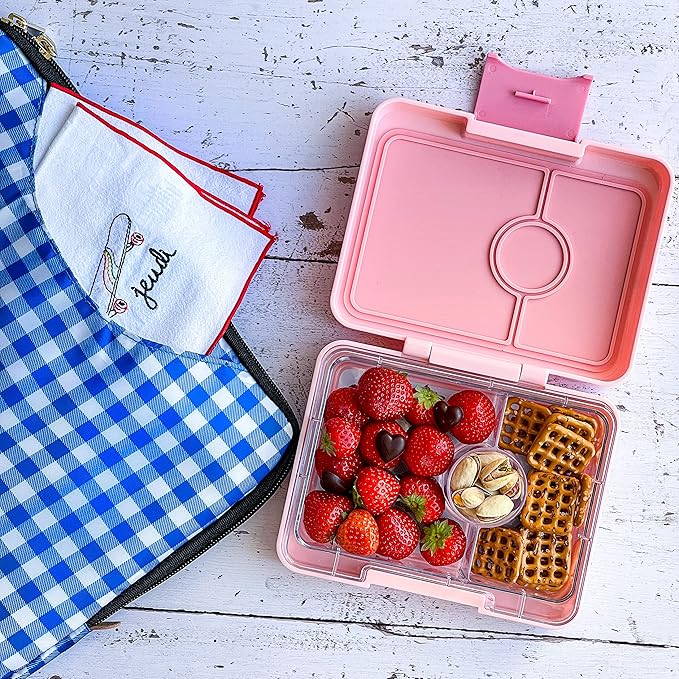 Yumbox Snack Box – Leakproof, BPA-Free, 3-Compartment Snack Container for Kids & Adults – Portable, Lightweight & Easy to Clean – Ideal for Fruits, Veggies, Crackers & Dips (Lavande Unicorn)