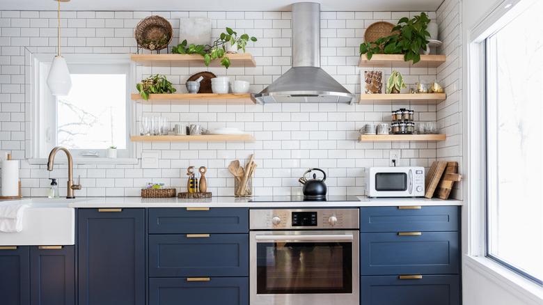Why Your Kitchen Still Feels Cluttered Even After Cleaning