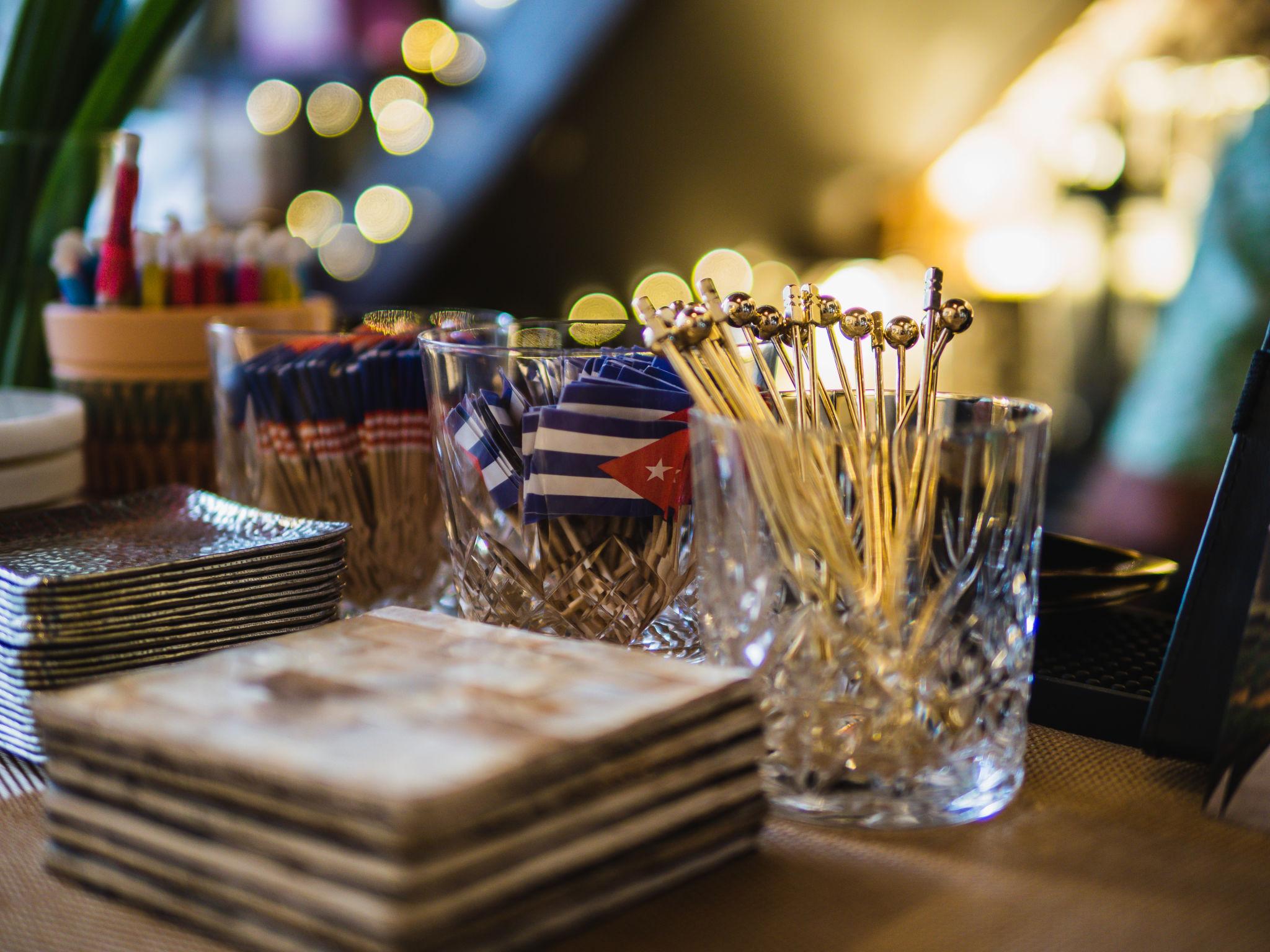 Entertaining Accessories