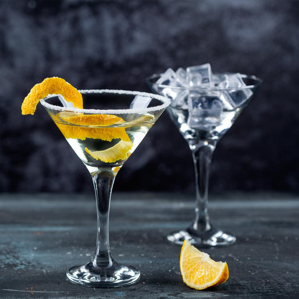 Cocktail Drinkware