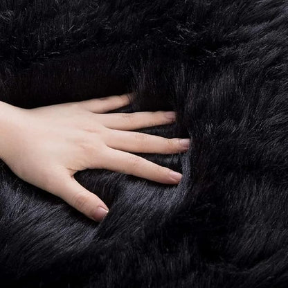 ORINOVA Black Fluffy Faux Fur Rug - Image 8