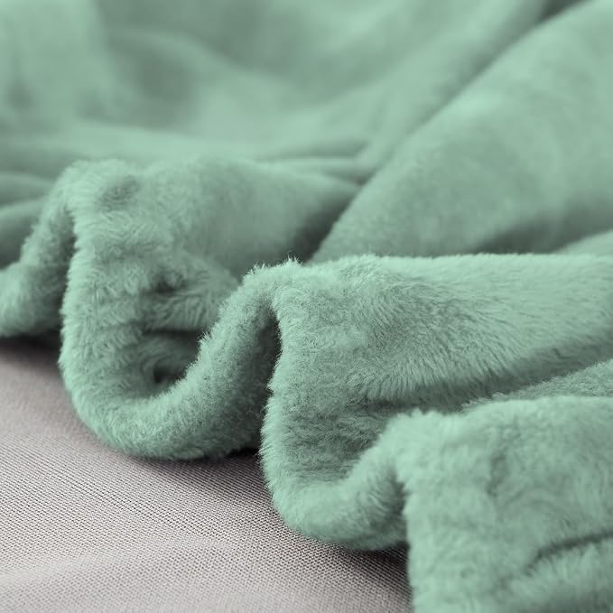 vctops 4 Seater Velvet Plush Stretch Sofa Slipcover 1-Piece Sofa Cover - Image 5