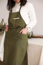 Adjustable Japan Nordic Style Soft Cotton Linen Apron with Four Pockets A Towel