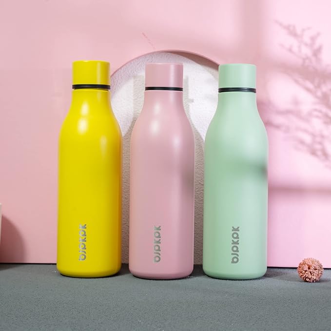 BJPKPK Insulated Water Bottles, 18 oz Stainless Steel Metal Water Bottle with Strap, BPA Free Leak Proof Thermos, Mugs, Flasks, Reusable Water Bottle for Sports & Travel, Yellow