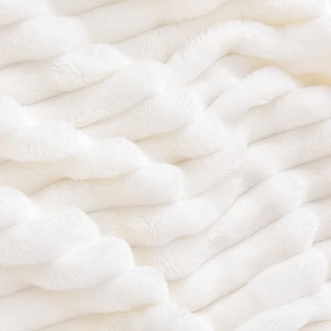 BEDELITE Ribbed Jacquard Off White Blankets Queen Size - Image 6