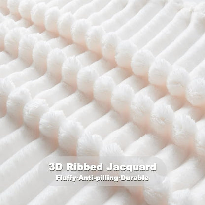 NEWCOSPLAY Fleece Ribbed Cozy Queen Blanket - Image 5