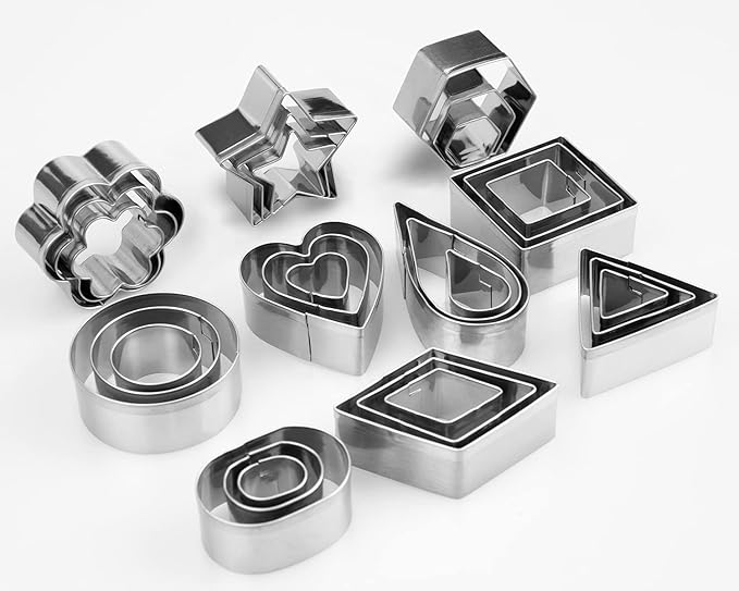 Mini Cookie Cutters Set- Small Heart Star Flower Round Square Hexagon Oval Diamond - 30Pcs Stainless Steel Cookie Cutters - Polymer Clay Cutters Mini Fruit Cutter Small Biscuit Cookie Cutters for Kids