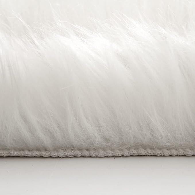 MIULEE Fluffy Area Rug 3'x5' Large Faux Fur Sheepskin Rug - Image 4