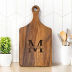 callie Personalized Cutting Board with Monogrammed Name, Wooden Kitchen Chopping Boards with Handle, Reversible Engraved Serving Tray, Housewarming Gifts for Family