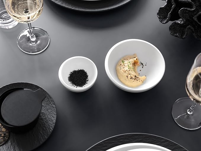 Villeroy & Boch NewMoon, Small Bowl for Delicious Dips and Finger Food, Premium Porcelain, White, Dishwasher Safe