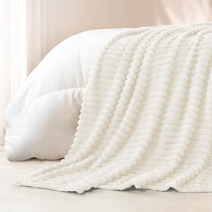 Exclusivo Mezcla Striped King Size Fleece Blanket - Image 6