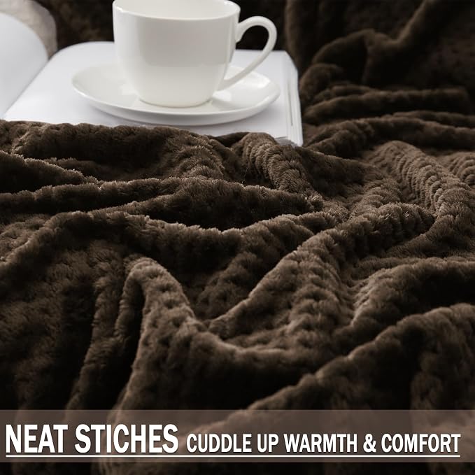 Exclusivo Mezcla Soft Waffle Fleece Bed Blanket King Size, Coffee | Lightweight - Image 6