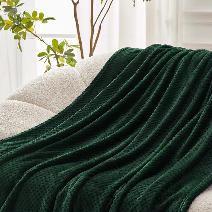 Exclusivo Mezcla Large Waffle Fleece Throw Blanket - Image 3