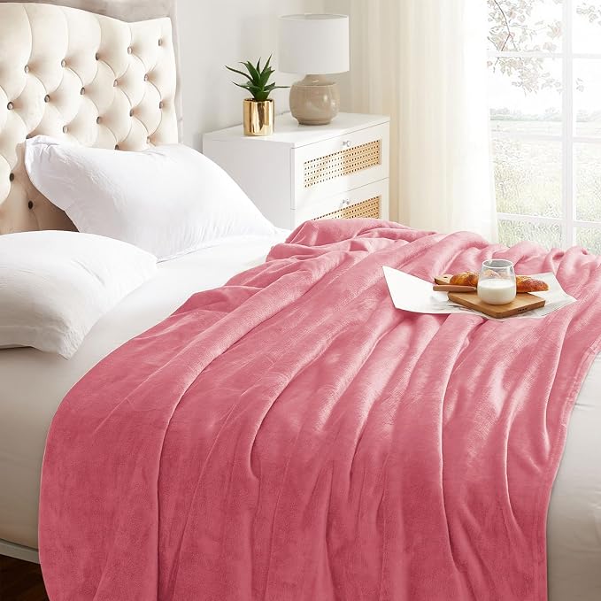 KMUSET Fleece Blanket Salmon Pink Lightweight Super Soft Cozy Fuzzy Bed - Image 2
