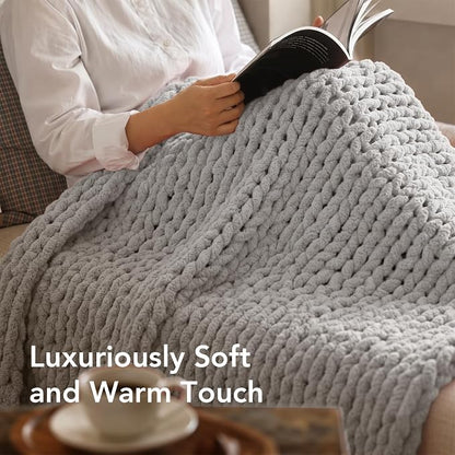 L'AGRATY Chunky Knit Throw Blanket - Image 4