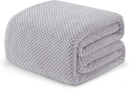 Exclusivo Mezcla Soft Waffle Fleece Bed Blanket Queen Size, Light Gray | by ExclusivoMezcla