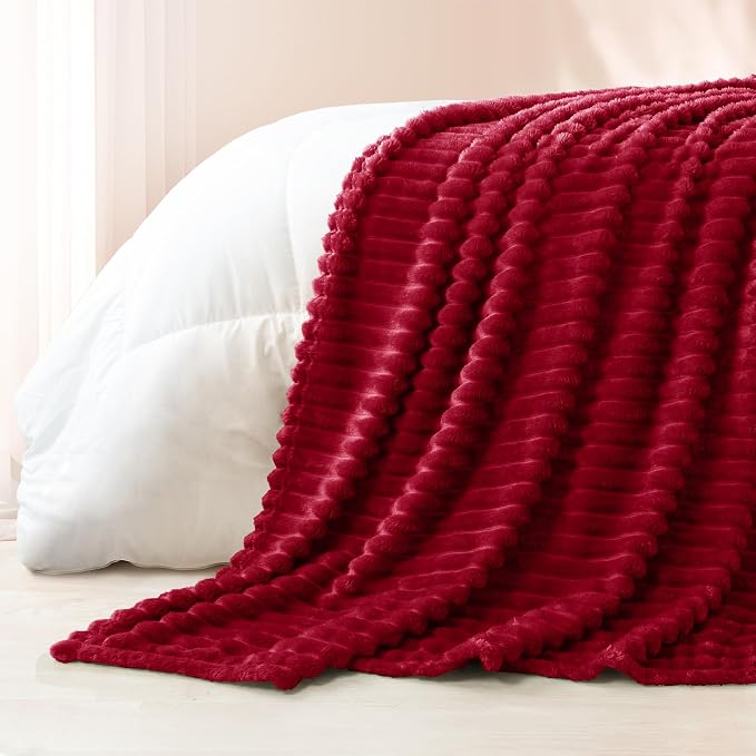 Exclusivo Mezcla Striped Fleece Throw Blanket - Image 6