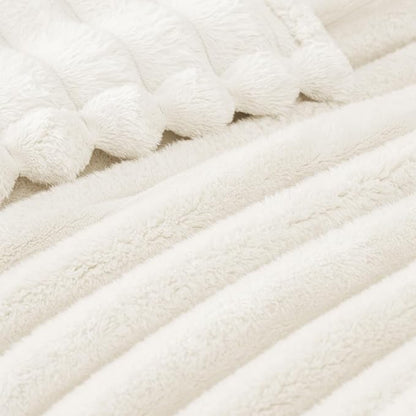 Exclusivo Mezcla Striped King Size Fleece Blanket - Image 4