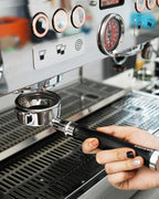 54mm Bottomless Portafilter, 3 Ears Bottomless Naked Portafilter Compatible with Breville/Sage Barista Express BES870/876/878/880/881/450/500/810/840, with Puck Screen and 18g Filter Basket
