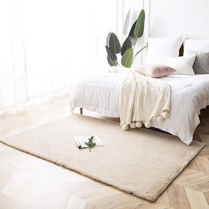 Ashler Faux Fur Rug, Ultra Soft Faux Rabbit Fur, 4 x 6 Feet Rectangle, Machine - Image 2