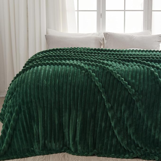 NEWCOSPLAY Fleece Ribbed Cozy King Blanket by NEWCOSPLAY