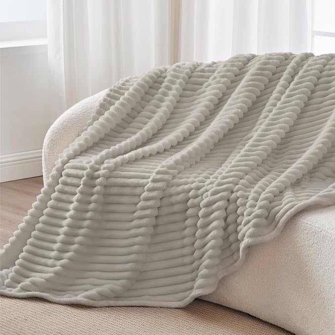 BEDELITE Ribbed Fleece Throw Blanket - Image 8