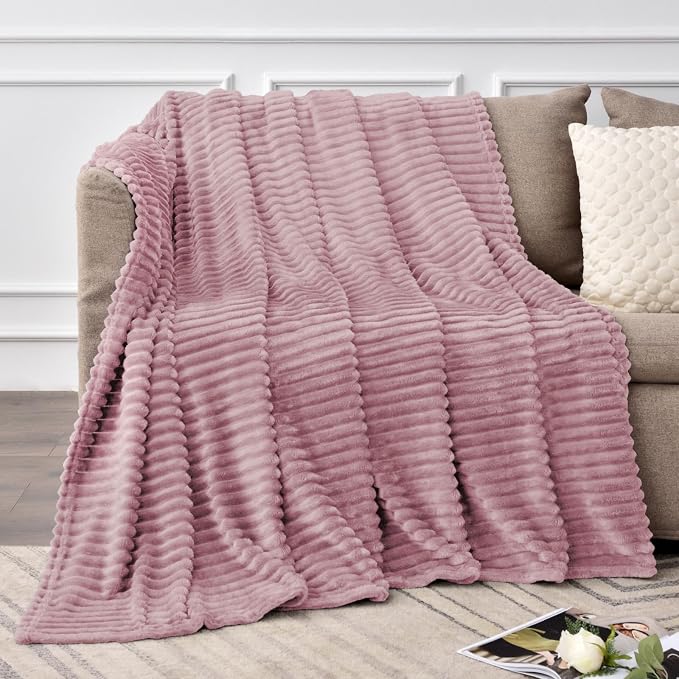 BEDELITE 3D Ribbed Berry Purple Fleece Twin Blanket - Image 2