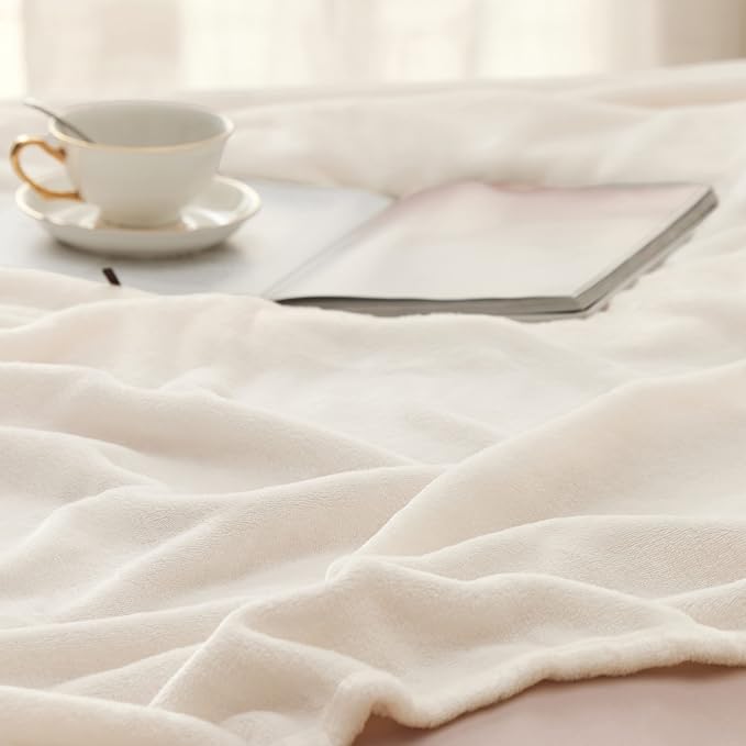 Bedsure GentleSoft Fleece Throw XL Blanket Cream - Image 3