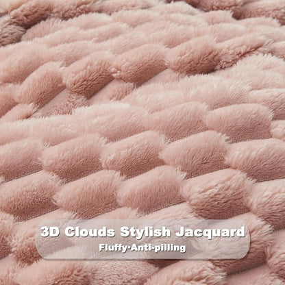 NEWCOSPLAY Fleece Clouds Cozy King Blanket - Image 5