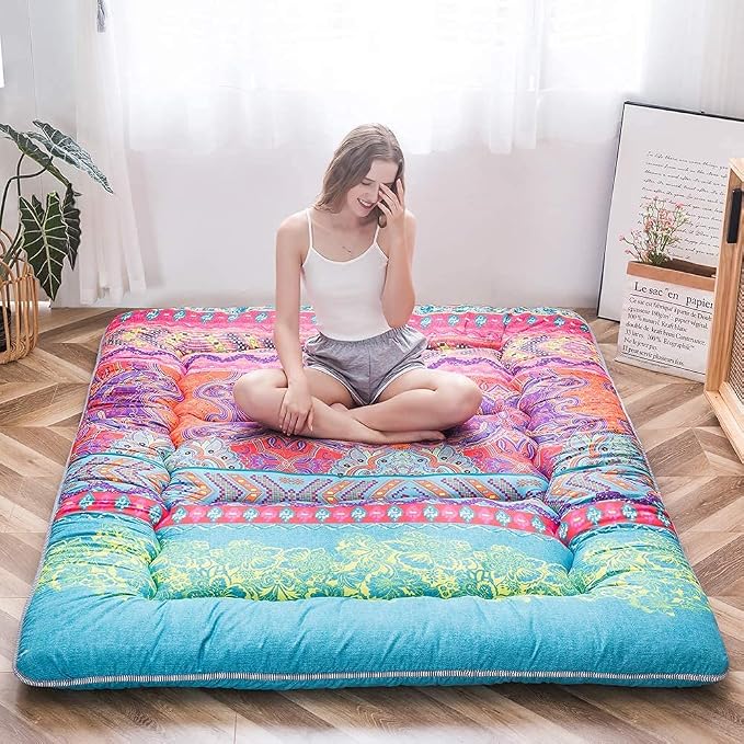 MAXYOYO Bohemian Retro Floor Mattress Vintage Floral Japanese Futon Mattress by MAXYOYO