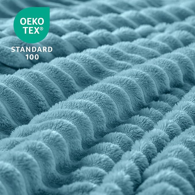 BEDELITE 3D Ribbed Washed Blue Fleece Twin Blanket - Image 4