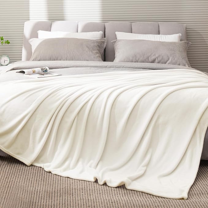 BEDELITE Fleece Blanket Soft Plush Full Bed Blanket Cream 84"x90" | Ultra Soft by BEDELITE