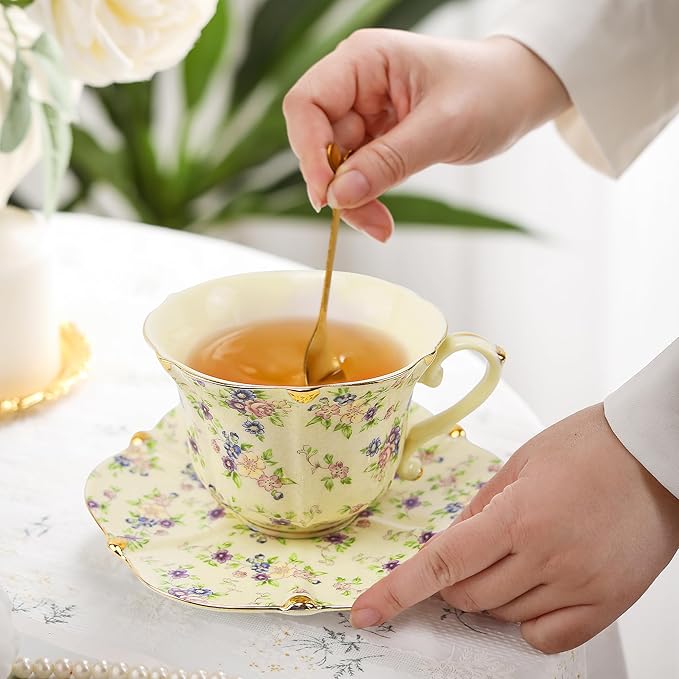 TATSUMI Country Roses Bone China Tea Cup and Saucer Set, 6 Pieces, Vintage Style, For Women and Tea Parties