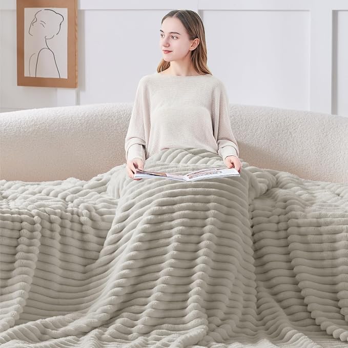 BEDELITE Ribbed Fleece Throw Blanket - Image 6