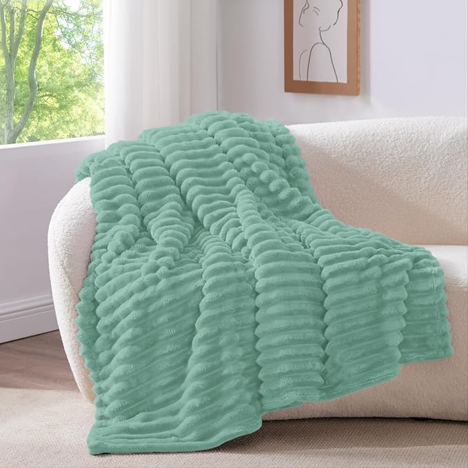 BEDELITE Ribbed Fleece Throw Blanket - Image 2