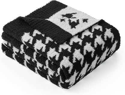 Snuggle Sac Houndstooth Throw Blanket - Image 9
