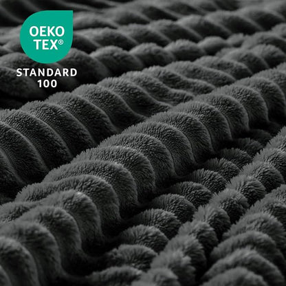 BEDELITE 3D Ribbed Charcoal Grey Fleece Twin Blanket - Image 4