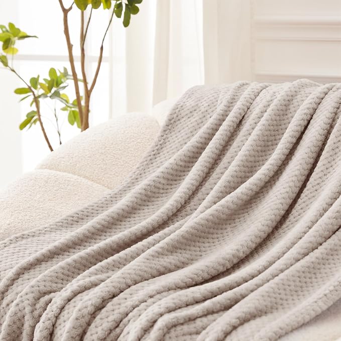 Exclusivo Mezcla Soft Waffle Fleece Bed Blanket Twin Size, Tan | Lightweight - Image 5