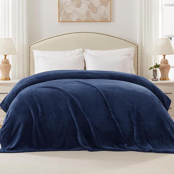 Exclusivo Mezcla Soft Waffle Fleece Bed Blanket King Size, Cozy Flannel - Image 3