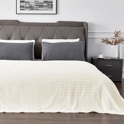 BEDELITE 3D Ribbed Jacquard Cream King Size Blankets - Image 2