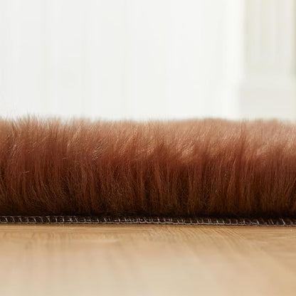 EasyJoy Faux Sheepskin Rug, Fluffy Faux Fur Rug, Ultra Soft Shag Area Rug - Image 7