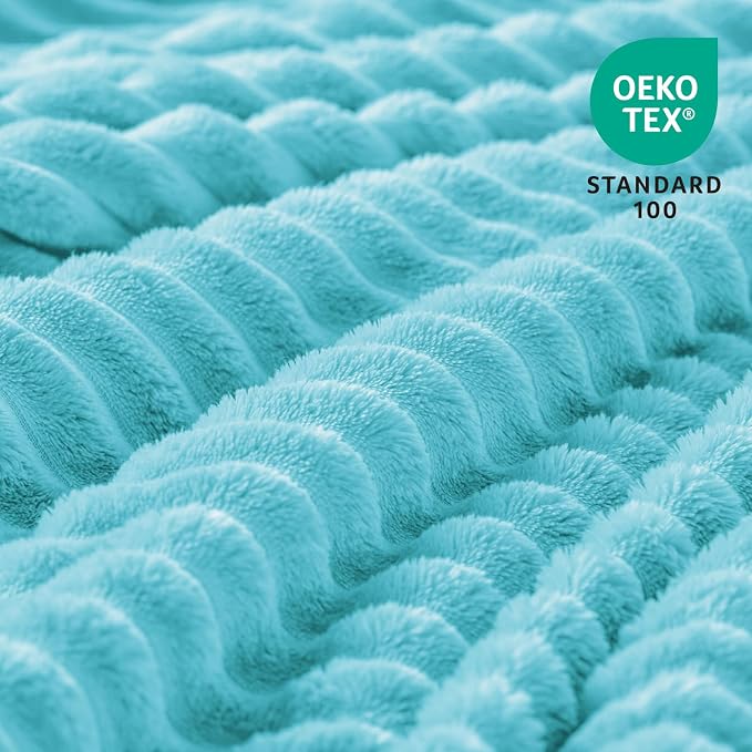BEDELITE 3D Ribbed Light Blue Fleece Throw Blanket - Image 3