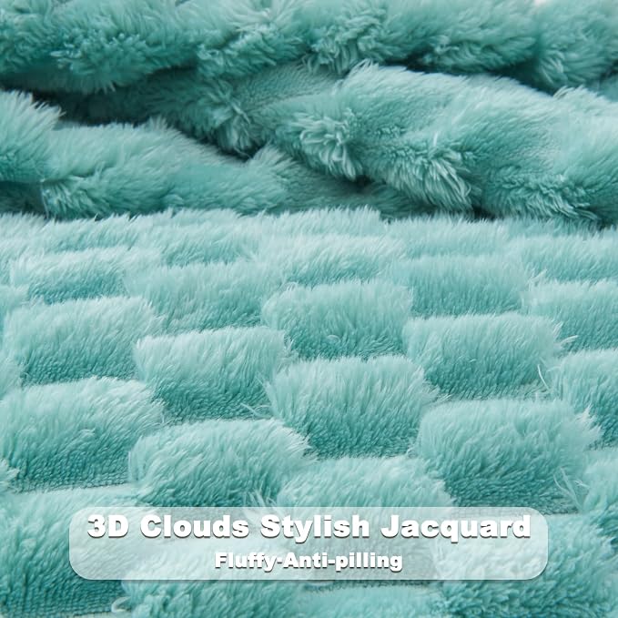 NEWCOSPLAY Fleece Clouds Cozy Throw Blanket - Image 5