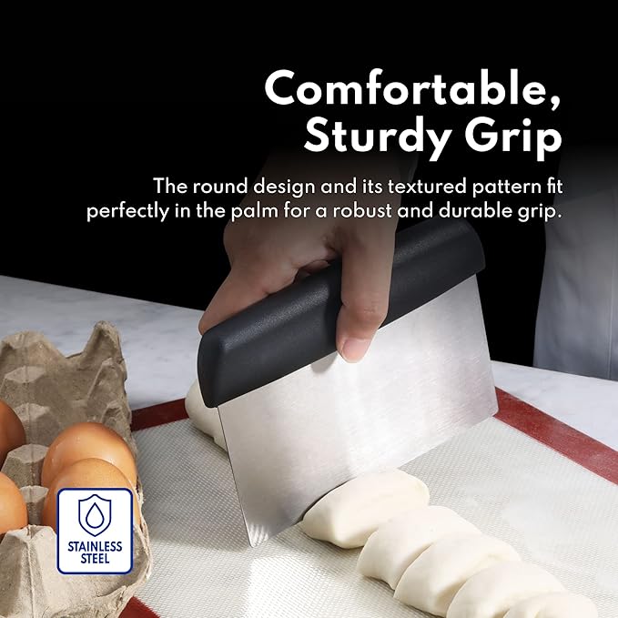 New Star Foodservice Plastic Handle Dough Scraper, 6 by 3-Inch, Black