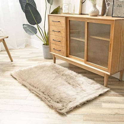 Ashler faux fur rug, Fluffy Shaggy Area Rug Ultra Soft 2.2 x 4 Feet Rectangle - Image 3