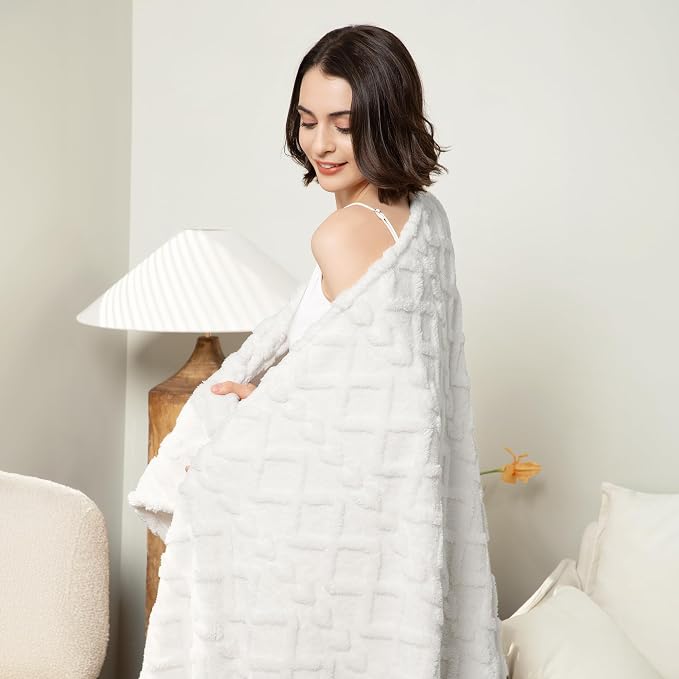 Aganear Fleece Throw Blanket for Bed Couch 90"x108" White | Lightweight Fuzzy - Image 6
