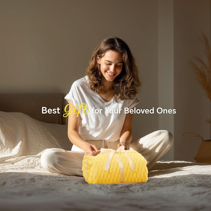 BEDELITE Light Yellow Throw Blanket - Image 2