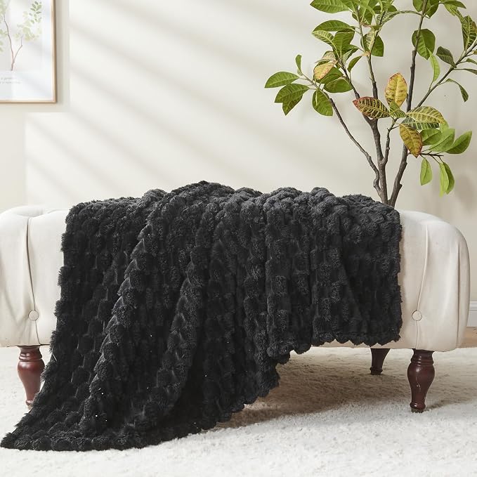 NEWCOSPLAY Fleece Clouds Cozy Twin Blanket - Image 6