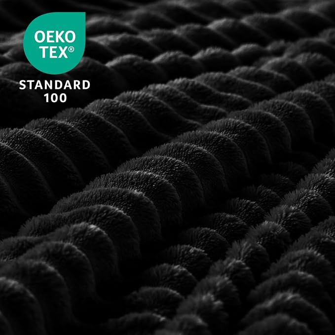 BEDELITE 3D Ribbed Jacquard Black Fleece Twin Blanket - Image 4
